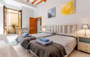 csm_l.Retreat_House_Alaro_Garden_apartment_1_585f7d4ca5