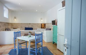 csm_n.Retreat_House_Alaro_Summer_Apartment_799aed7f40